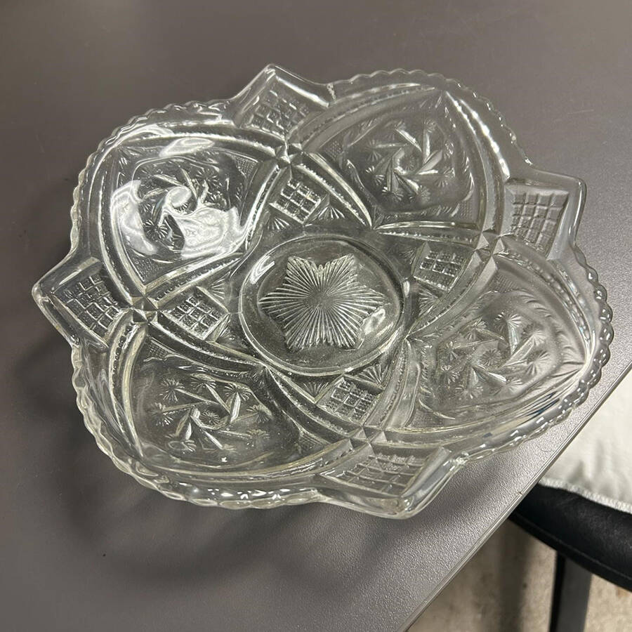Double Pinwheel Juno 11" Large Fruit Bowl by Indiana Glass-1
