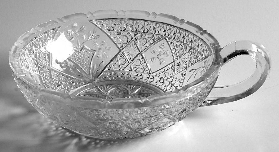 Garden Pink Handled Nappy by Indiana Glass-1