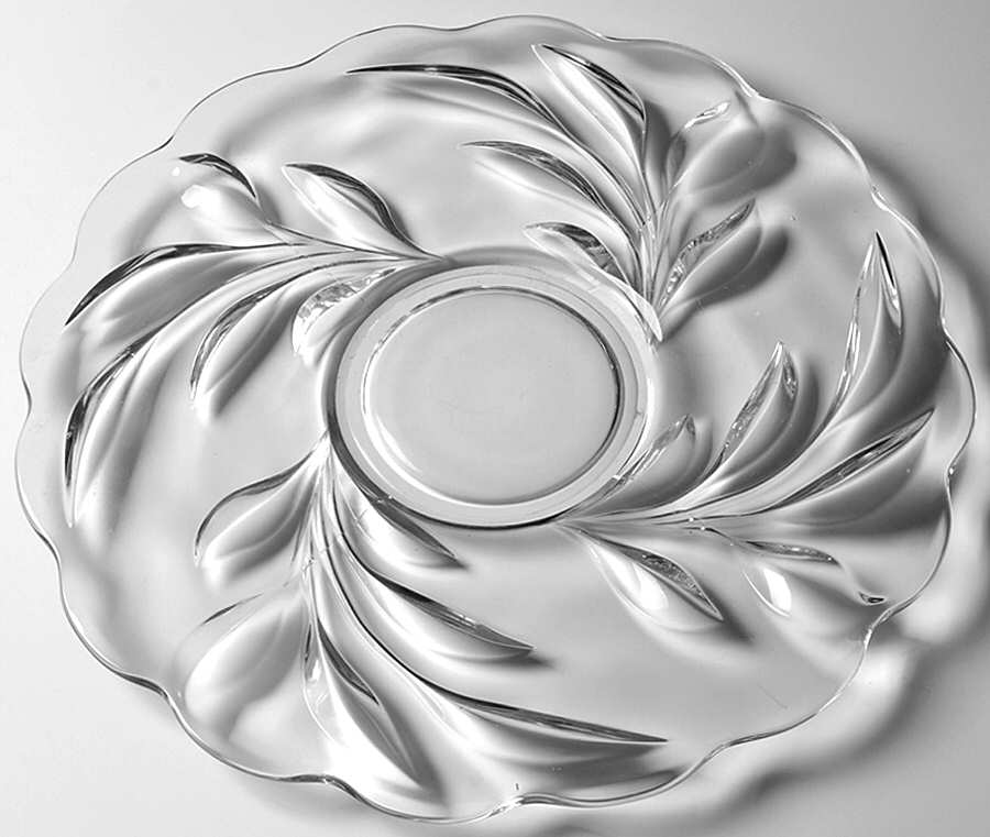 Willow Clear Buffet Plate by Indiana Glass-1