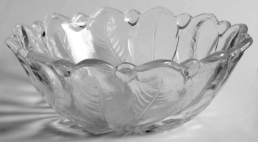 Wild Rose Clear 9" Round Bowl by Indiana Glass-1