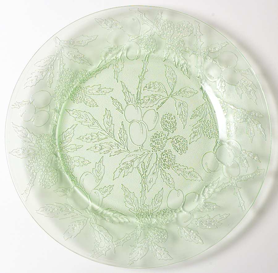 Berry Green Luncheon Plate by Indiana Glass-1