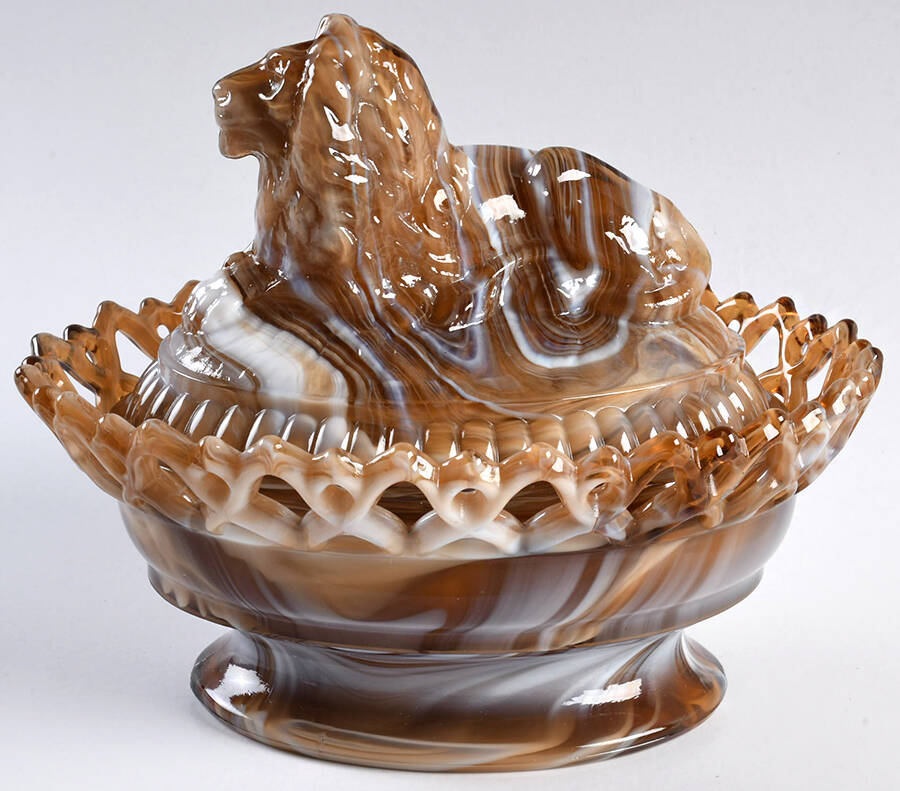 Animals & Figurines #159 Atterbury Lion Box with Lid by Imperial Glass-Ohio-1