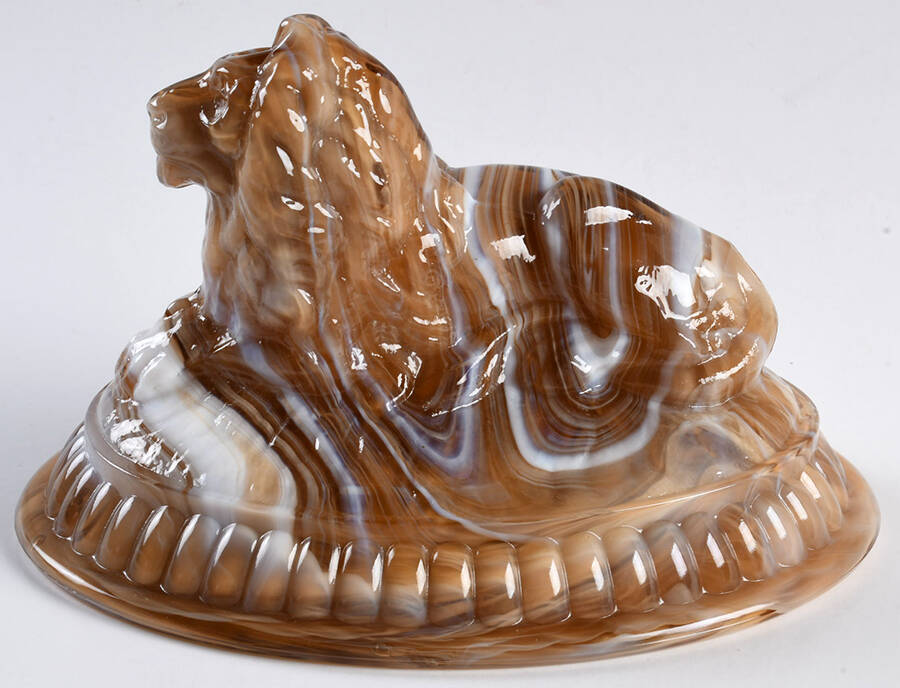 Animals & Figurines Lid for #159 Atterbury Lion Box by Imperial Glass-Ohio-1