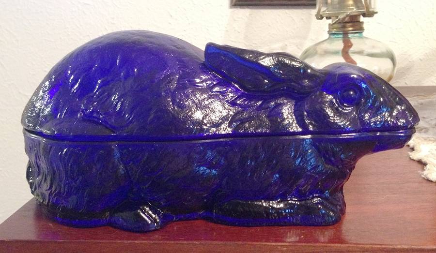 Animals & Figurines #155 Atterbury Rabbit Box with Lid by Imperial Glass-Ohio-1