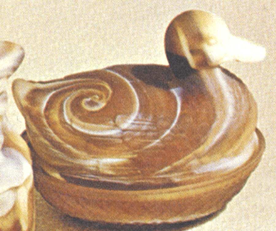 Animals & Figurines #43920/146 Duck on Nest by Imperial Glass-Ohio-1