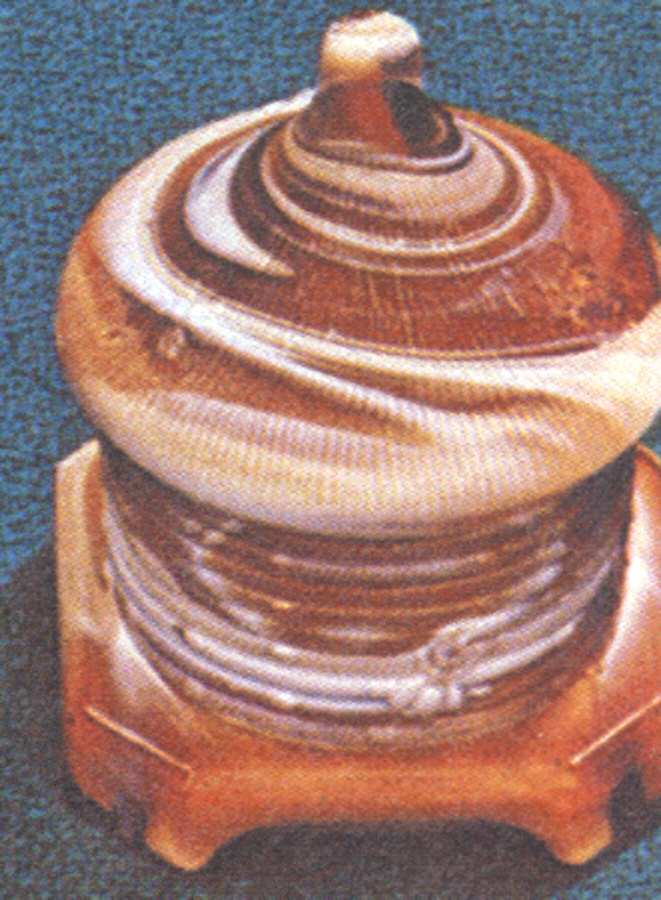 Animals & Figurines #60 Beehive Honey Jar & Lid by Imperial Glass-Ohio-1