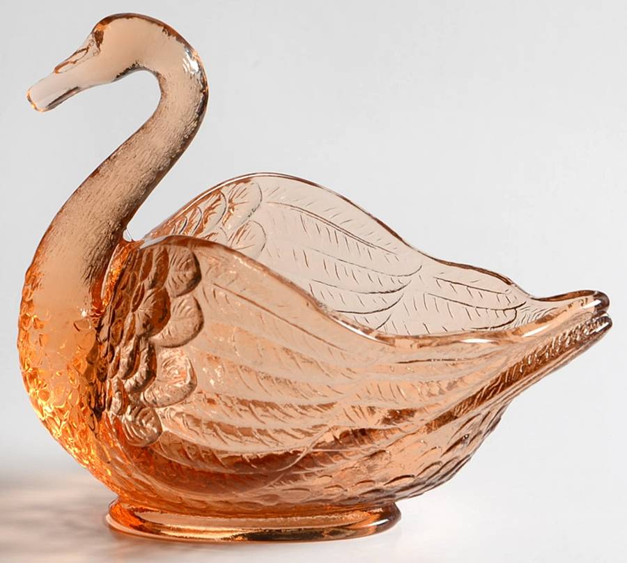 Animals & Figurines #27/147 Open (Mint) 4" Swan by Imperial Glass-Ohio-1
