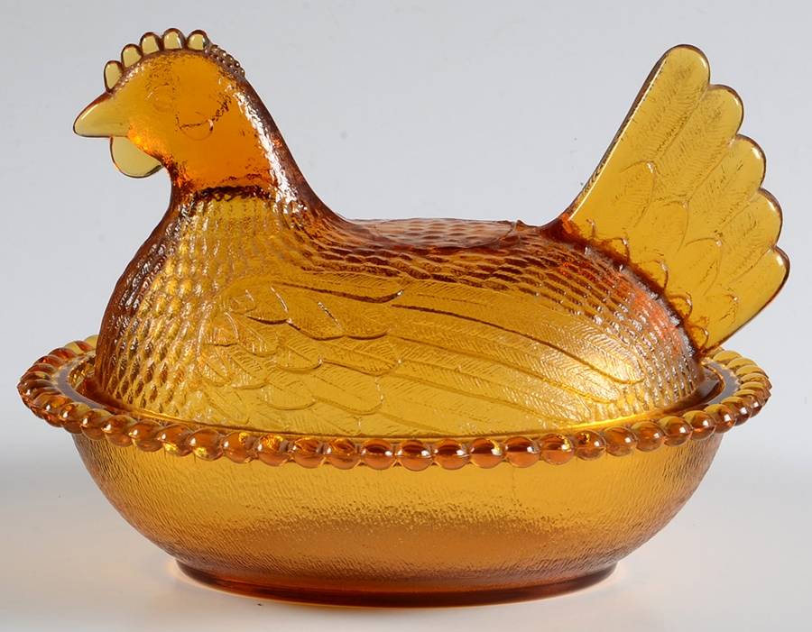 Indiana Animals & Figurines Amber Hen on Nest by Indiana Glass-1