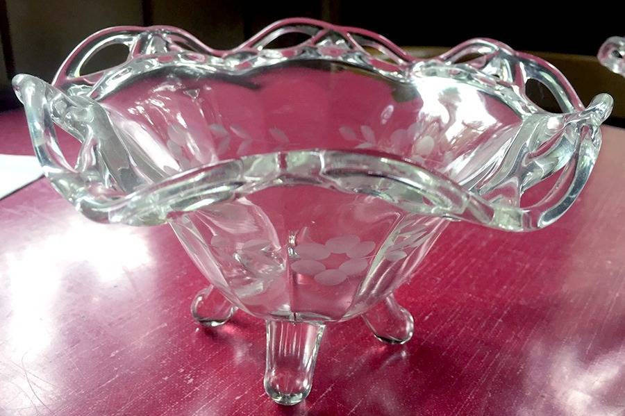 IMC4 4-Toed Comport by Imperial Glass-Ohio-1