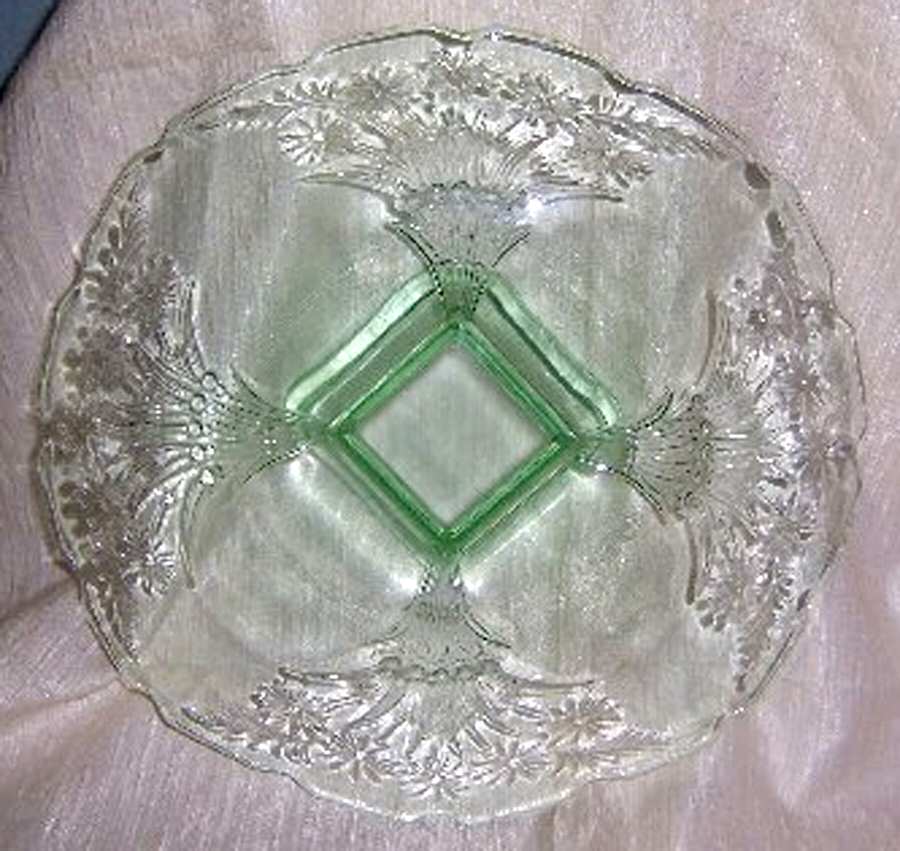 371 Green 14" Sandwich Plate by Indiana Glass-1
