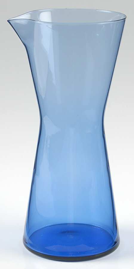 Kartio Ultramarine Blue 32 Oz Pitcher by Iittala-1