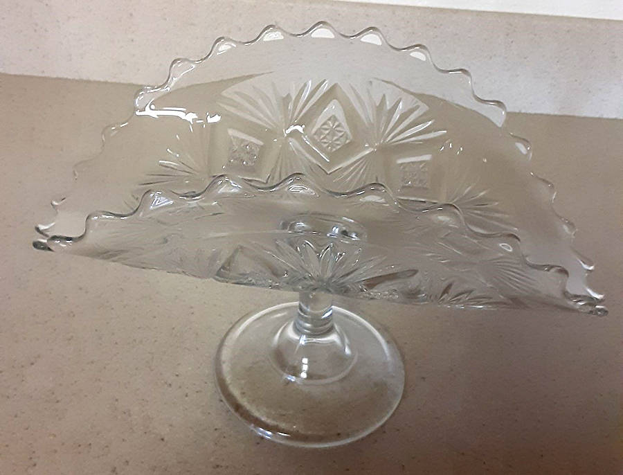 Diamonds with Double Fans Clear Banana Stand by Indiana Glass-1