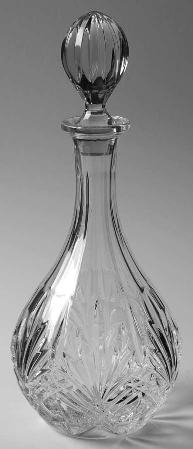 ICY2 Decanter & Stopper by Imperial Estate-1