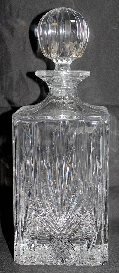 ICY2 Square Decanter with Stopper by Imperial Estate-1