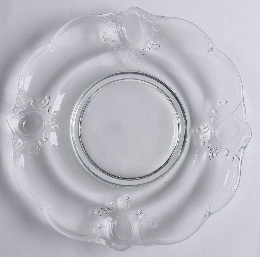 Heisey By Imperial Animals & Figurines Clear Land of Legend Plate by Imperial Glass-Ohio-1