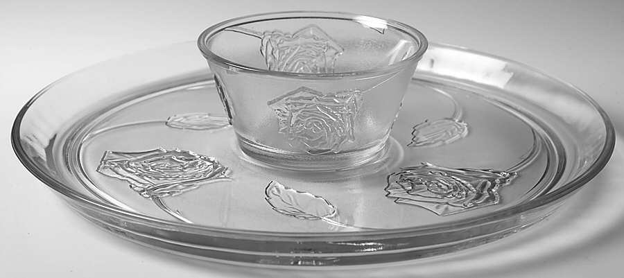 Floral (2 Piece) Buffet Service, Bowl and Plate by Indiana Glass-1