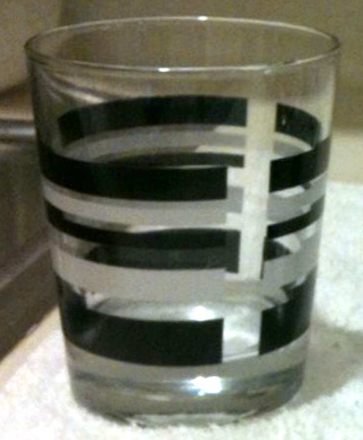 Godis Mix Geometric (Black and Silver) Flat Tumbler by Ikea Crystal-1