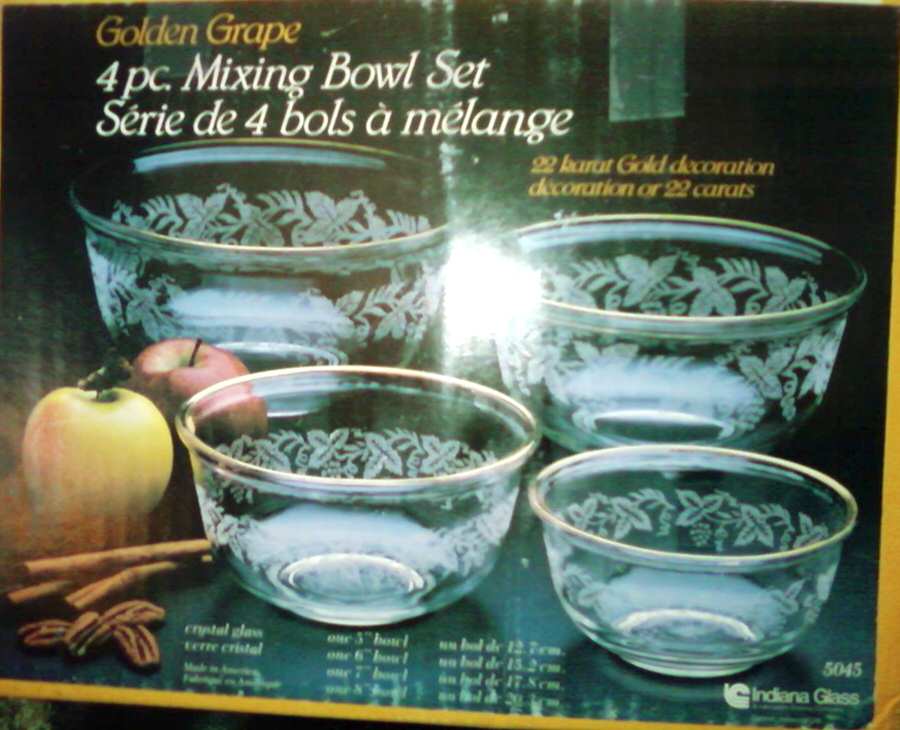 Golden Grape 7" Mixing Bowl by Indiana Glass-1