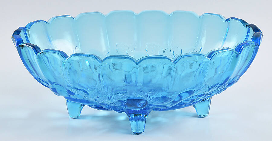 Garland Blue (Electric) Centerpiece by Indiana Glass-1