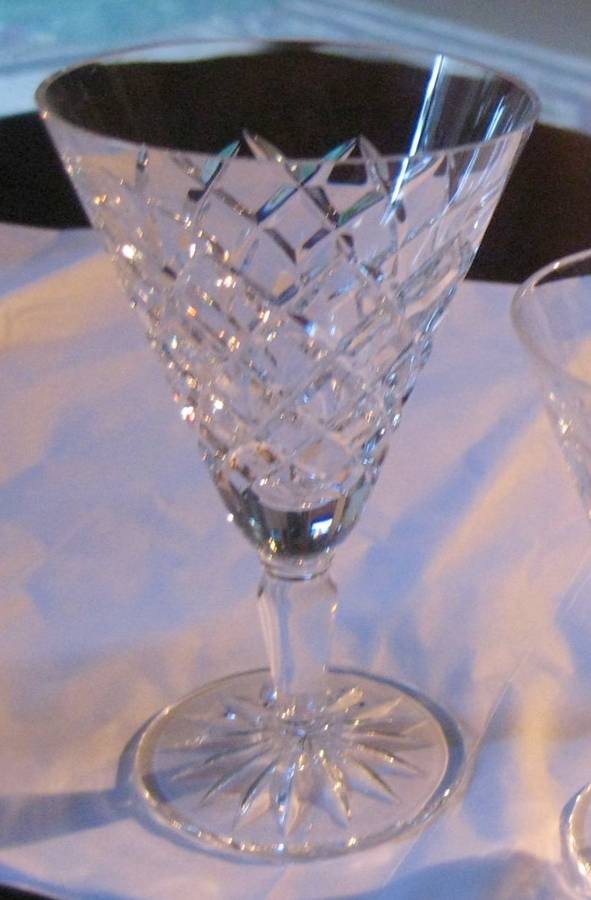 IWD2 Wine Glass by Josef Inwald-1