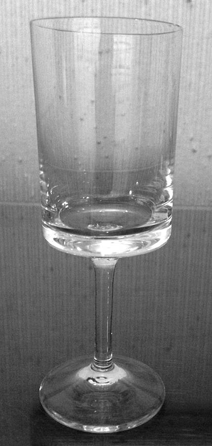 ICH3 Wine Glass by Ichendorf-1