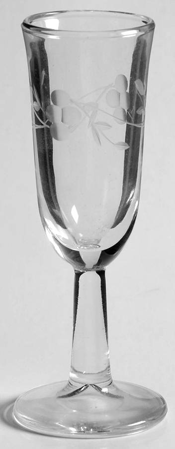 Chantilly Brandy Glass by Javit-1
