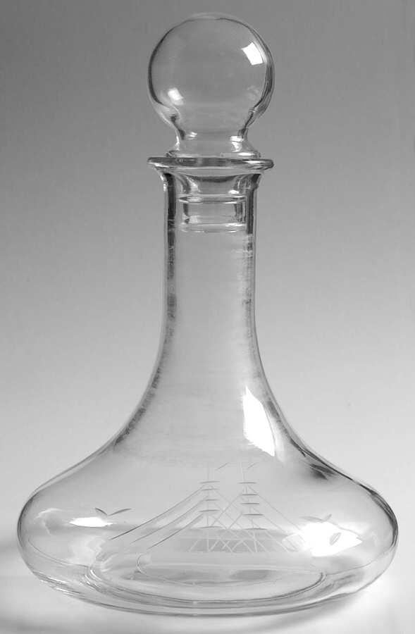 Clipper Collection Decanter & Stopper by Javit-1