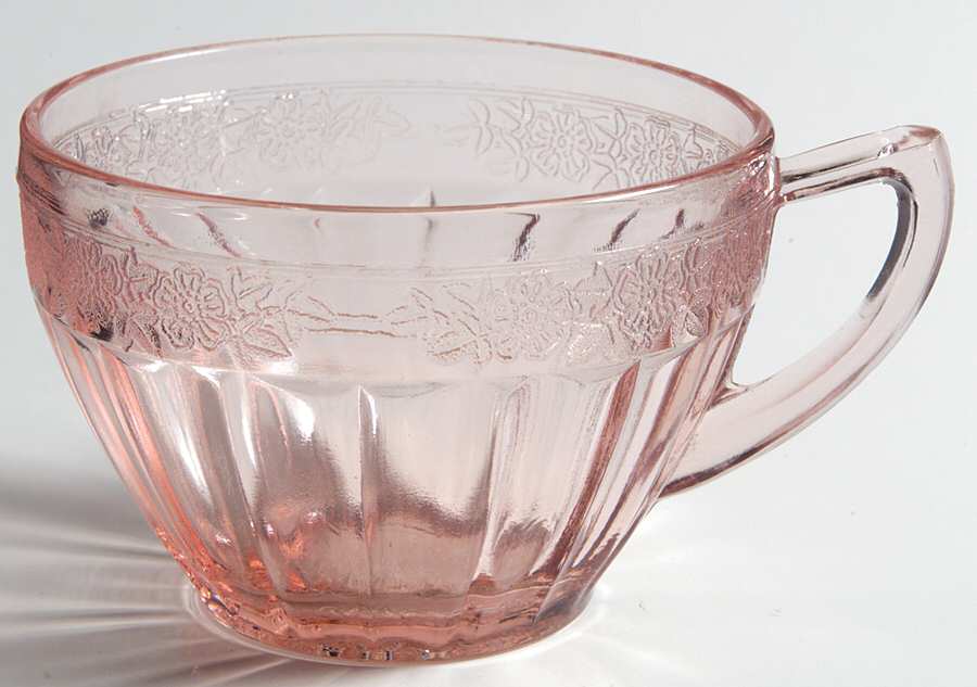 Adam Pink Round Cup by Jeannette-1