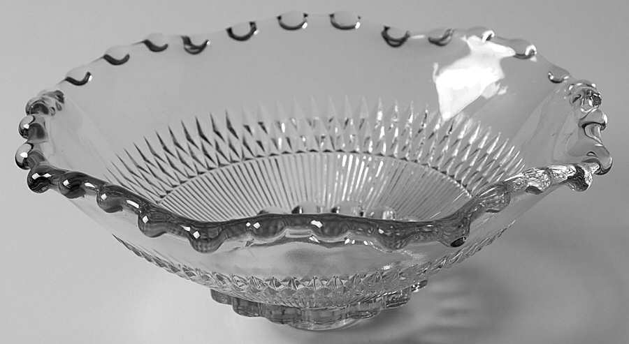 Anniversary Clear 5" Screw Peg Nappy by Jeannette-1