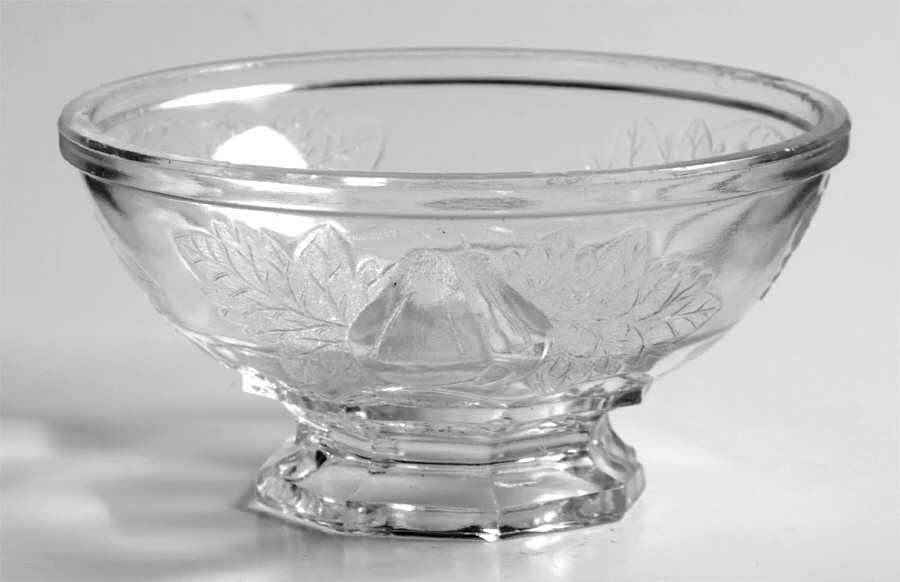 Baltimore Pear Clear Footed Dessert by Jeannette-1