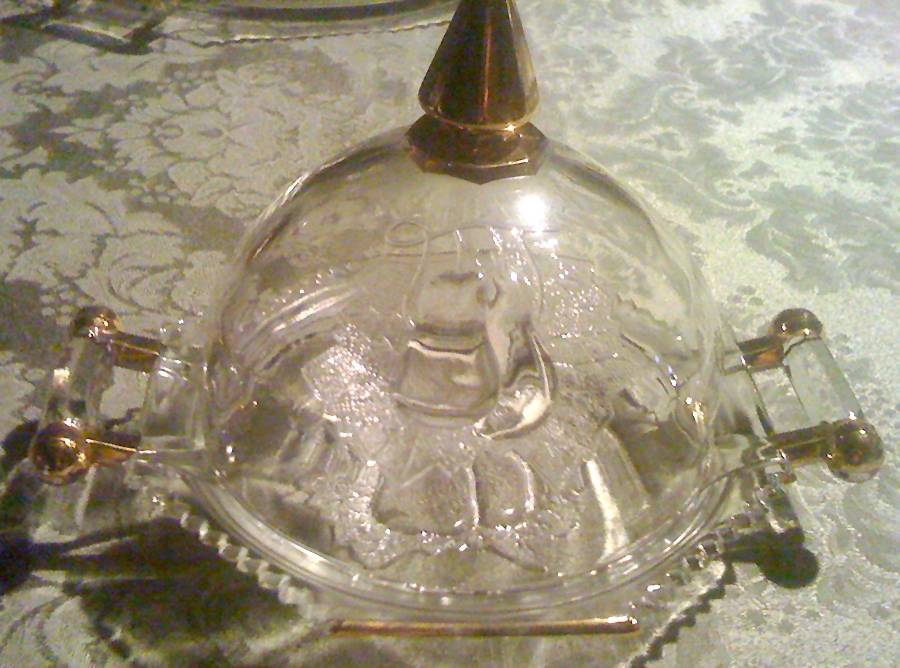 Baltimore Pear Clear Round Covered Butter by Jeannette-1