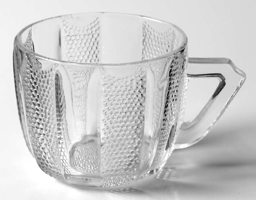 Dewdrop Punch/Snack Cup by Jeannette-1