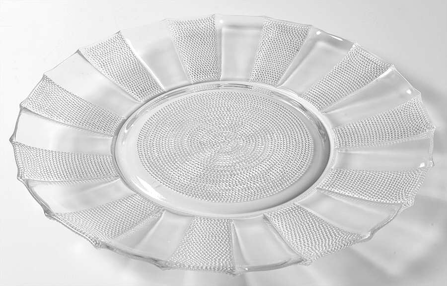 Dewdrop 11" Sandwich Plate by Jeannette-1