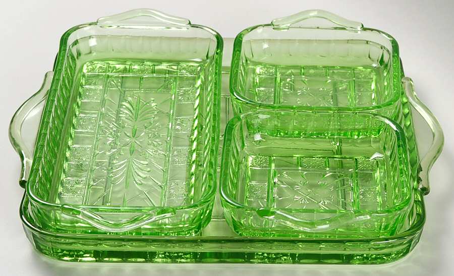Doric Green 4 Piece Relish Set by Jeannette-1