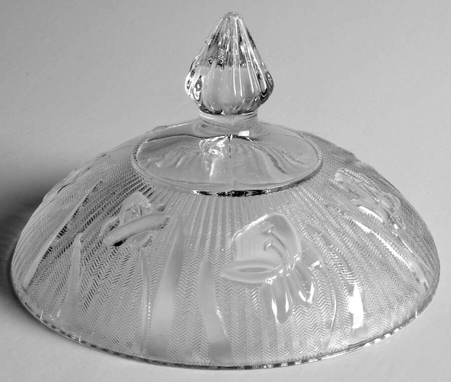 Iris Clear Lid for Candy Dish by Jeannette-1