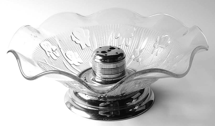 Iris Clear 11" Nut Bowl, No Picks Or Cracker by Jeannette-1