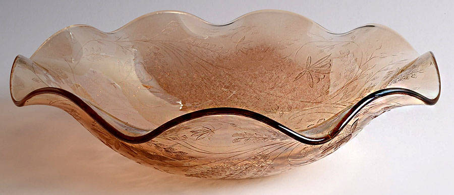 Floragold 11" Large Ruffled Fruit Bowl by Jeannette-1