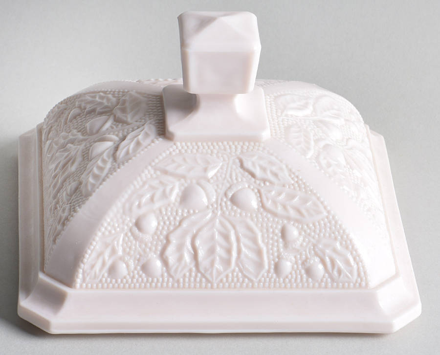 Shell Pink Milk Glass Lid for Small Candy Jar by Jeannette-1