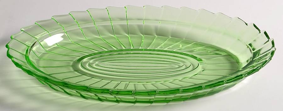 Sierra Green 11" Oval Platter by Jeannette-1