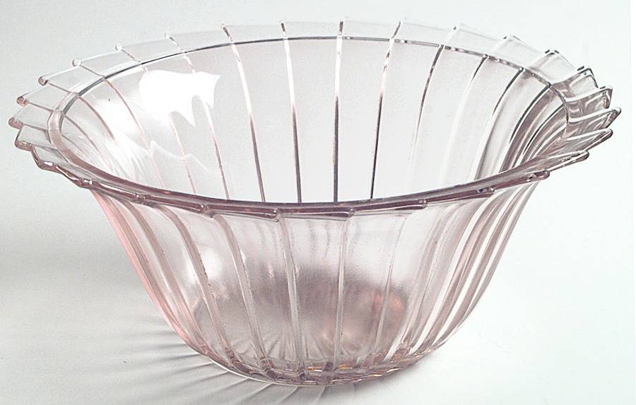 Sierra Pink 8" Large Fruit Bowl by Jeannette-1