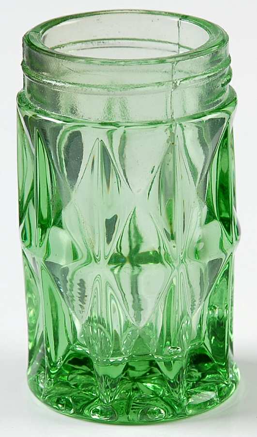 Windsor Green Shaker No Lid by Jeannette-1