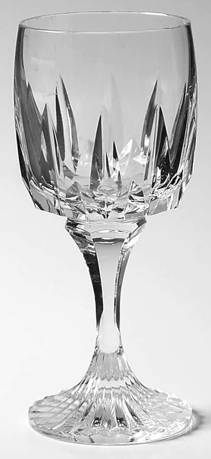 Pyramid Wine Glass by Josair-1