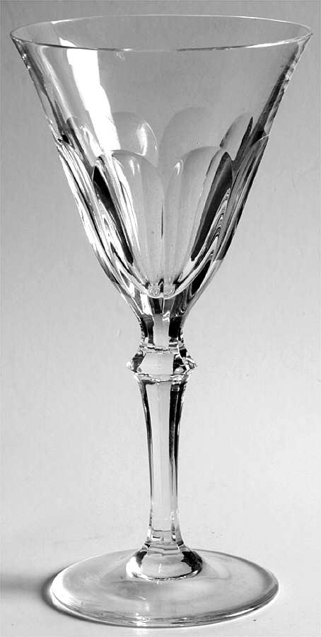 Roxy Wine Glass by Josair-1