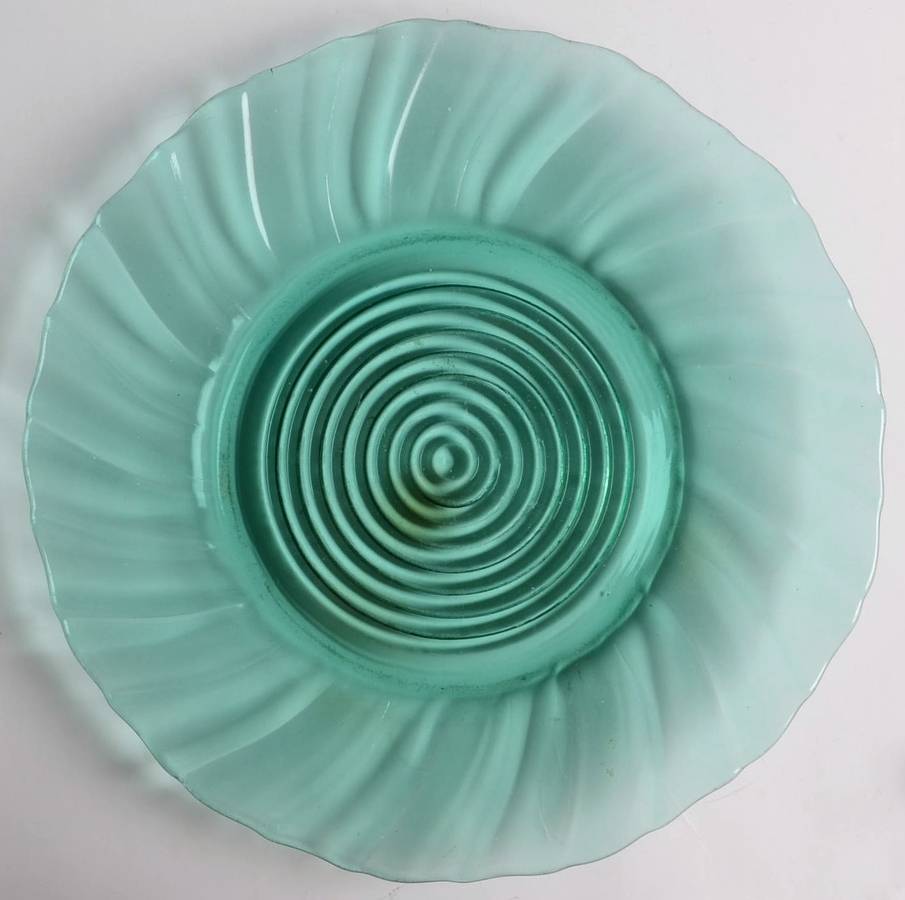 Swirl Ultramarine (Green) Bread & Butter Plate by Jeannette-1