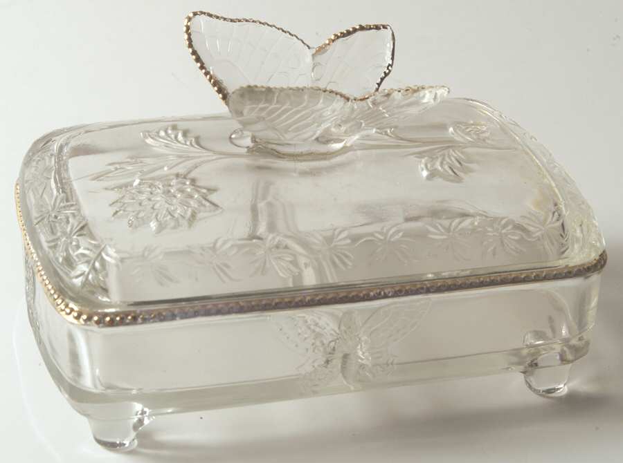 Butterfly Clear (Gold Trim) Cigarette Box & Lid by Jeannette-1