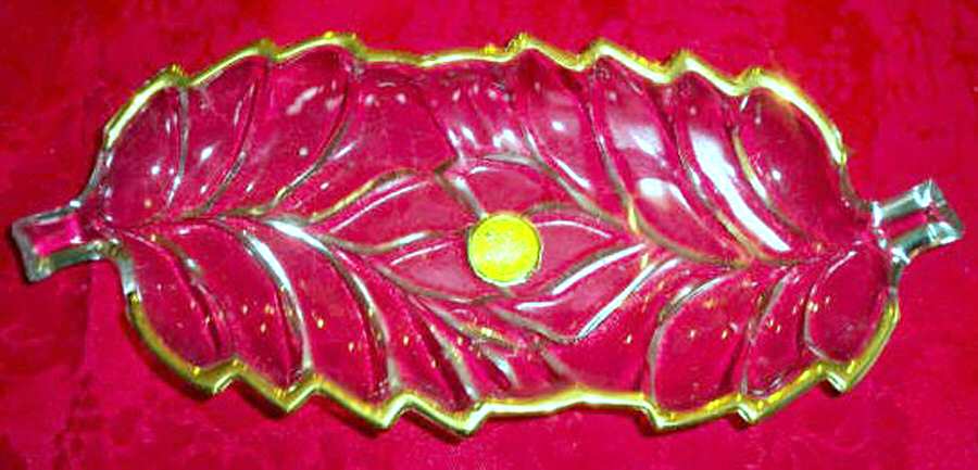 Venetian Gold Individual Leaf Shape Nut Dish by Jeannette-1