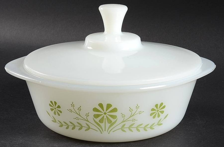 Primrose Dream 1.5 Quart Round Covered Casserole by McKee-1