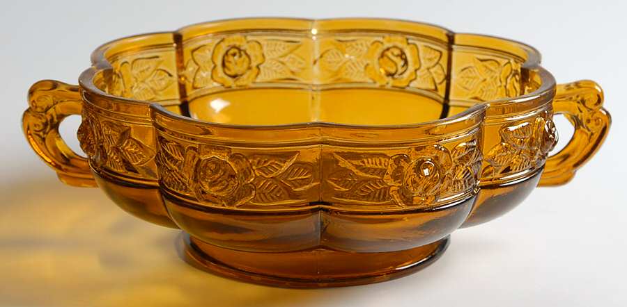 Aztec Amber 6" Handled Bowl by Jeannette-1