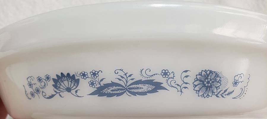 MG22 10" Pie Plate by McKee-1