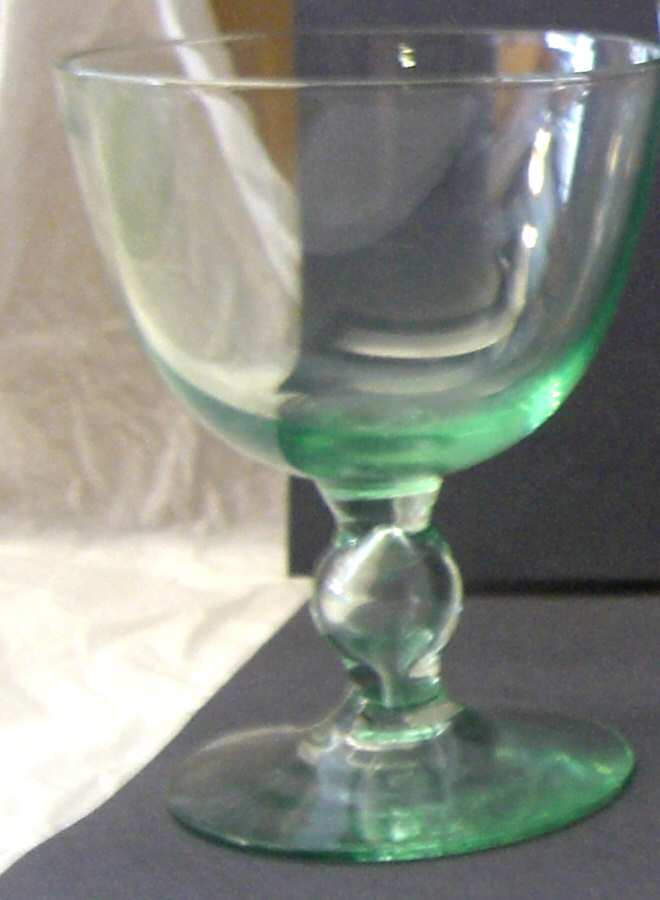 Bernadette Green Liquor Cocktail by Kosta-Boda-1